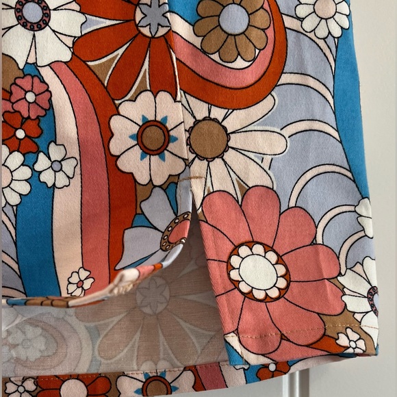 Art Class NWT Pink Floral Skirt - Picture 3 of 12